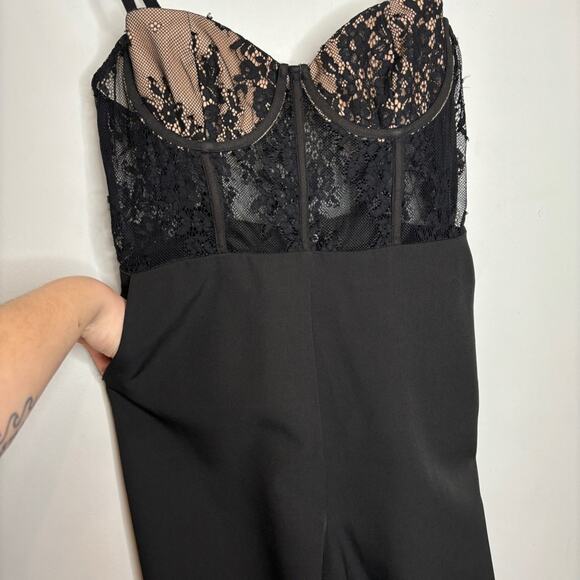 NBD Lara Black Lace Bustier Jumpsuit - Picture 4 of 10